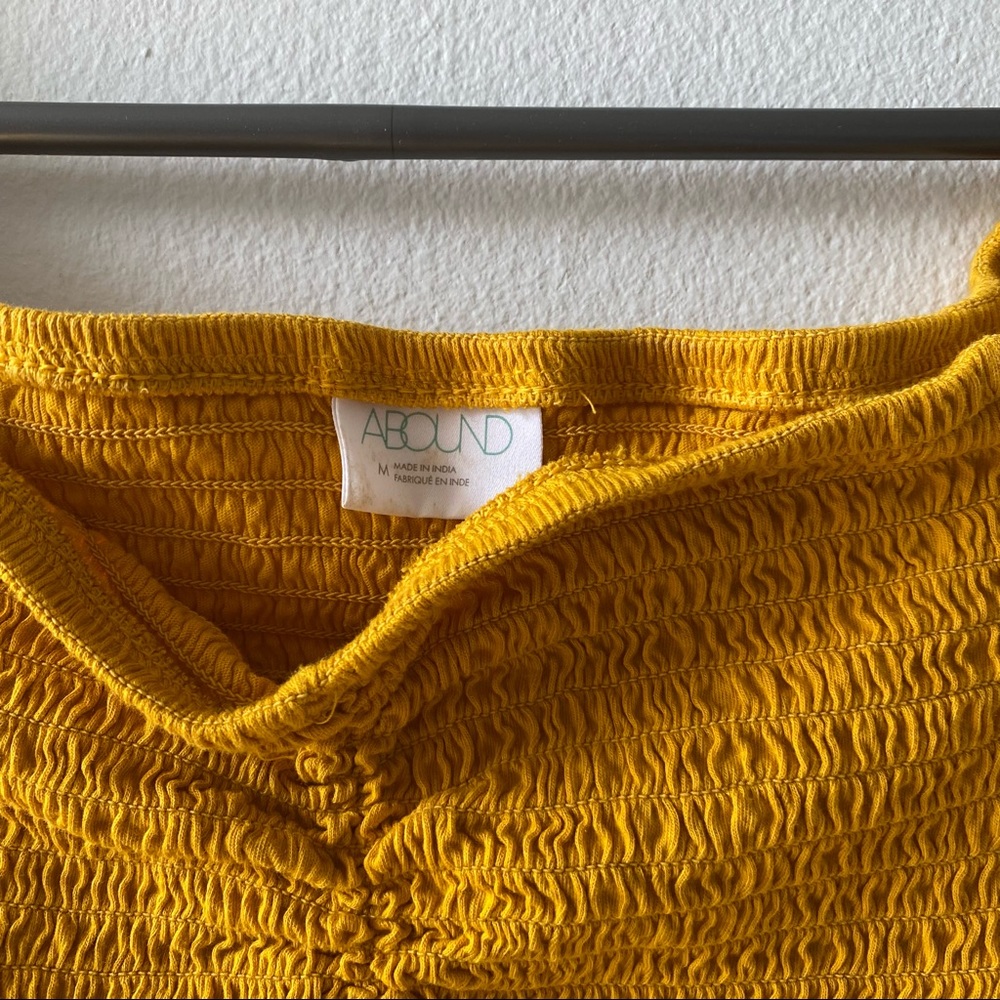 Yellow Off-Shoulder Crop Top - Picture 2 of 2